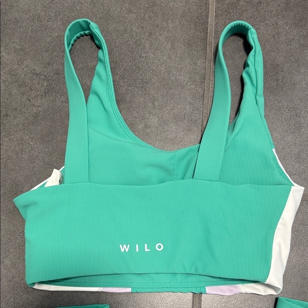 Wilo 2 Piece Bra & Leggings Ribbed Workout Set in Apple Green - Picture 4 of 13